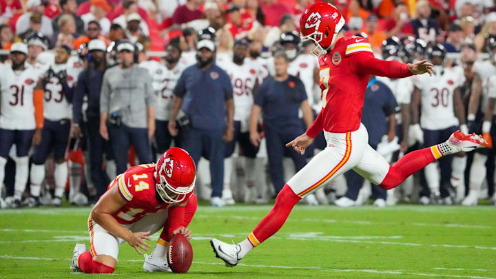 Aug 22, 2025; Kansas City, Missouri, USA; Kansas City Chiefs place kicker Harrison Butker (7) kicks a field goal agains the Chicago Bears during the first half of the game at GEHA Field at Arrowhead Stadium. Mandatory Credit: Denny Medley-Imagn Images Aug 22, 2025; Kansas City, Missouri, USA; Kansas City Chiefs place kicker Harrison Butker (7) kicks a field goal agains the Chicago Bears during the first half of the game at GEHA Field at Arrowhead Stadium. Mandatory Credit: Denny Medley-Imagn Images
