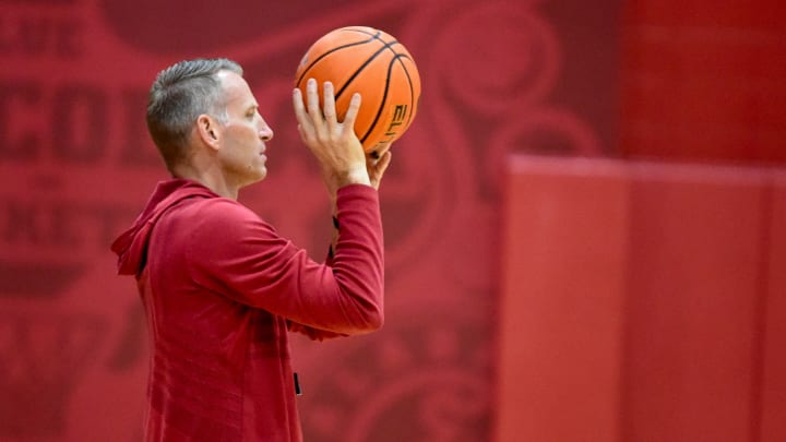 Alabama head coach Nate Oats tosses the ball to a player during practice for the Crimson Tide Men   s Basketball team Monday, Sept. 25, 2023.