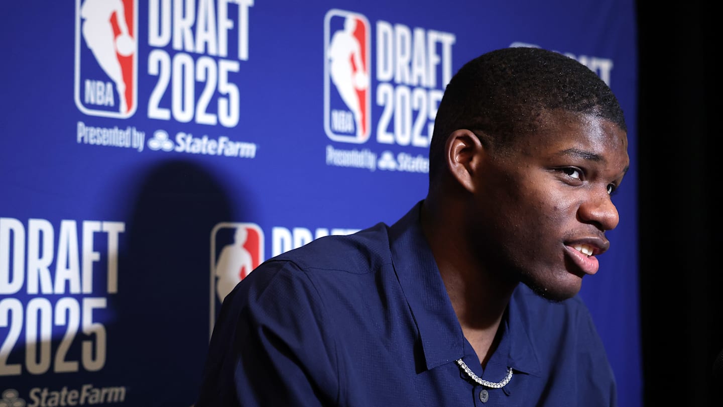 Former Duke basketball commit says Jon Scheyer is 'the next Coach K' after recruitment