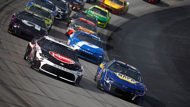 Christopher Bell, Joe Gibbs Racing, Chase Elliott, Hendrick Motorsports, NASCAR Christopher Bell, Joe Gibbs Racing, Chase Elliott, Hendrick Motorsports, NASCAR