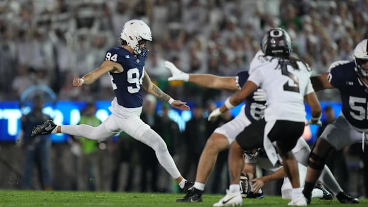 Penn State Nittany Lions place kicker Ryan Barker (94) kicks a field goal during the second quarter against the Oregon Ducks at Beaver Stadium. Penn State Nittany Lions place kicker Ryan Barker (94) kicks a field goal during the second quarter against the Oregon Ducks at Beaver Stadium.