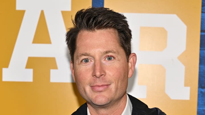 ESPN will televise SportsCenter with host Matt Barrie on Thursday at USF before the Bulls play UTSA at Raymond James Stadium