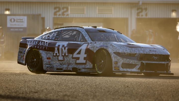 Nov 8, 2024; Avondale, Arizona, USA; NASCAR Cup Series driver Josh Berry (4) during practice for the NASCAR Championship race at Phoenix Raceway. Mandatory Credit: Mark J. Rebilas-Imagn Images