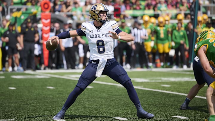 Montana State Bobcats quarterback Justin Lamson (8)