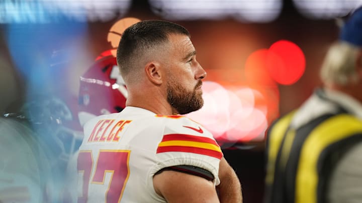 Kansas City Chiefs tight end Travis Kelce (87) stands on the sidelines during their preseason game against the Arizona Cardinals at State Farm Stadium on Aug. 9, 2025.