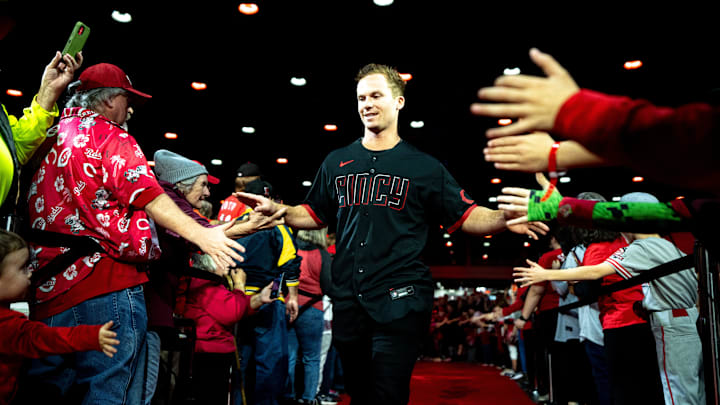 Cincinnati Reds shortstop Matt McLain (9) greets fans during the Cincinnati Reds Redsfest at Duke Energy Convention Center in Cincinnati on Friday, Dec. 1, 2023. Cincinnati Reds shortstop Matt McLain (9) greets fans during the Cincinnati Reds Redsfest at Duke Energy Convention Center in Cincinnati on Friday, Dec. 1, 2023.