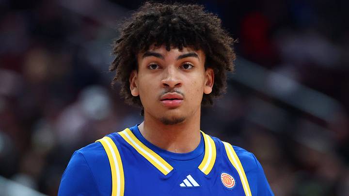 Austin Goosby (10) during the McDonalds All American Boys Game at Desert Diamond Arena. Austin Goosby (10) during the McDonalds All American Boys Game at Desert Diamond Arena.