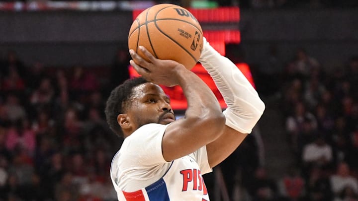 Apr 4, 2025; Toronto, Ontario, CAN; Detroit Pistons guard Malik Beasley (5) shoots the ball against the Toronto Raptors in the first half at Scotiabank Arena. Mandatory Credit: Dan Hamilton-Imagn Images Apr 4, 2025; Toronto, Ontario, CAN; Detroit Pistons guard Malik Beasley (5) shoots the ball against the Toronto Raptors in the first half at Scotiabank Arena. Mandatory Credit: Dan Hamilton-Imagn Images