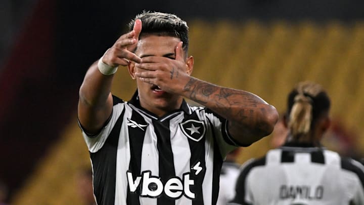 Matheus Martins evitou derrota alvinegra