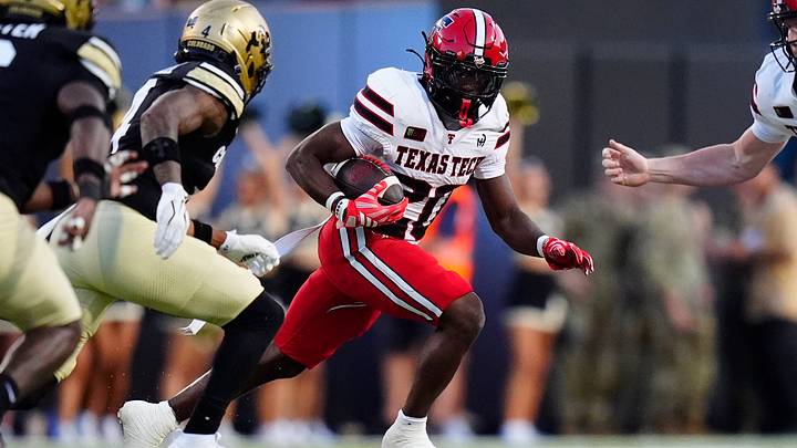 Oct 3, 2026; Boulder, Colorado, USA; Texas Tech Red Raiders running back J'koby Williams (20) carries in the second quarter against the Colorado Buffaloes at Folsom Field. Mandatory Credit: Ron Chenoy-Imagn Images Oct 3, 2026; Boulder, Colorado, USA; Texas Tech Red Raiders running back J'koby Williams (20) carries in the second quarter against the Colorado Buffaloes at Folsom Field. Mandatory Credit: Ron Chenoy-Imagn Images