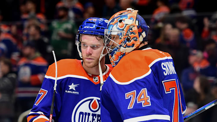 Tampa Bay Lightning v Edmonton Oilers