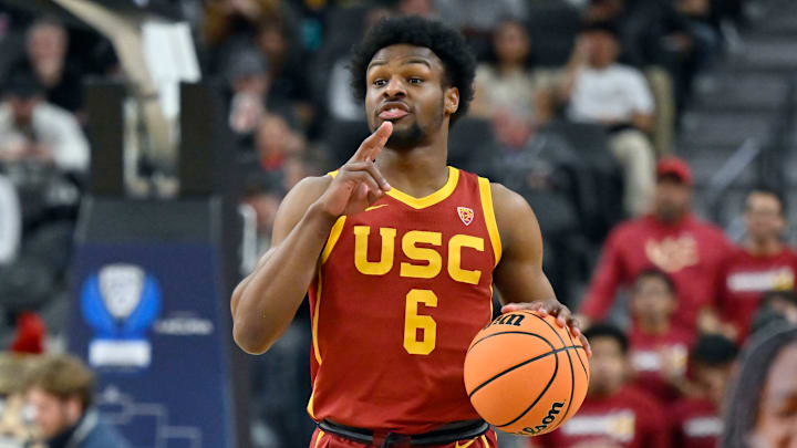 Bronny James es el hijo mayor de LeBron James 