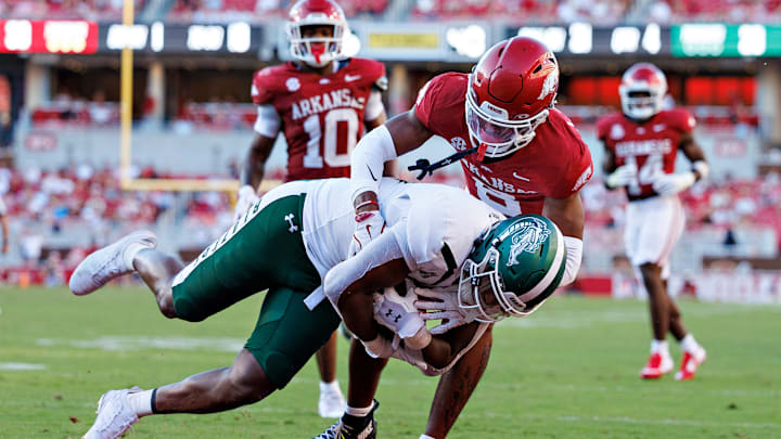 Arkansas cannot continue to be the same team if the Hogs want to beat Auburn football at Jordan-Hare Stadium