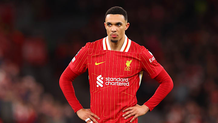 Alexander-Arnold rêve de jouer au Real Madrid. Alexander-Arnold rêve de jouer au Real Madrid.