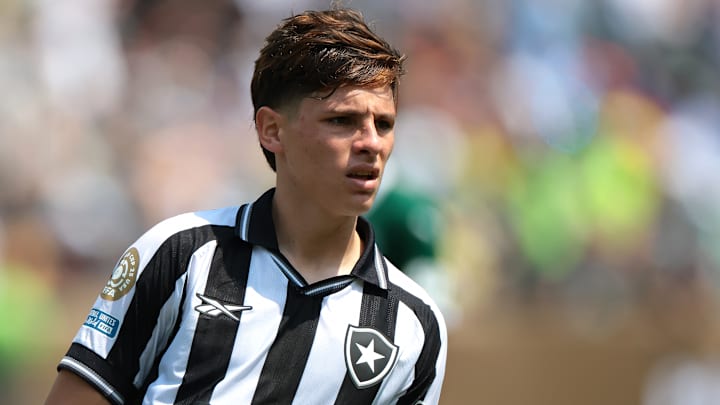 Montoro é um dos destaques do Botafogo em 2025