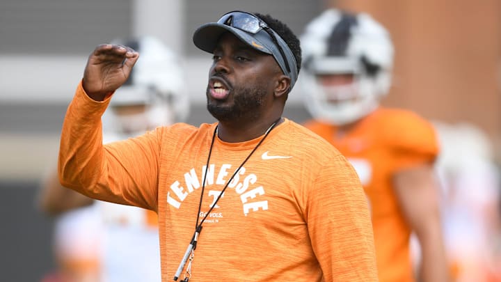 Defensive coordinator Tim Banks coaches players during a drill during Tennessee Football s first fall practice, Wednesday, Aug. 2, 2023. Defensive coordinator Tim Banks coaches players during a drill during Tennessee Football s first fall practice, Wednesday, Aug. 2, 2023.