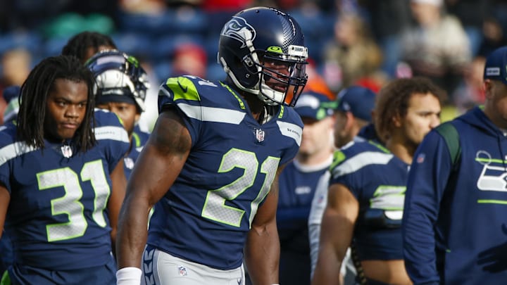 Seattle Seahawks running back Adrian Peterson participates in pregame warmups against the San Francisco 49ers.