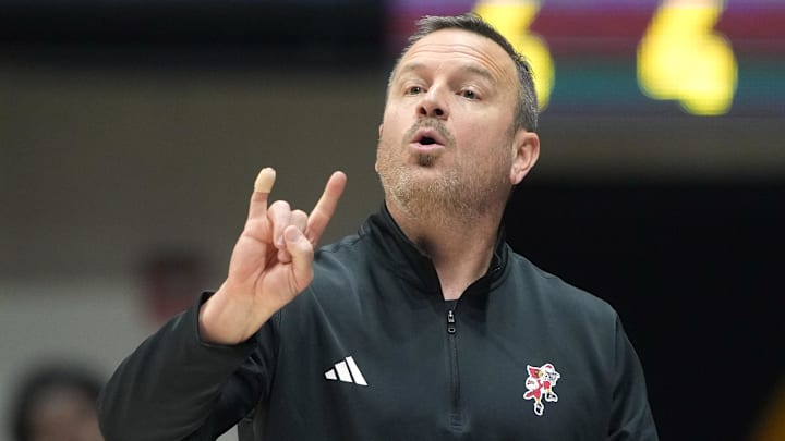 Feb 1, 2026; Berkeley, California, USA; Louisville Cardinals head coach Jeff Walz during the third quarter against the California Golden Bears at Haas Pavilion. Mandatory Credit: Darren Yamashita-Imagn Images