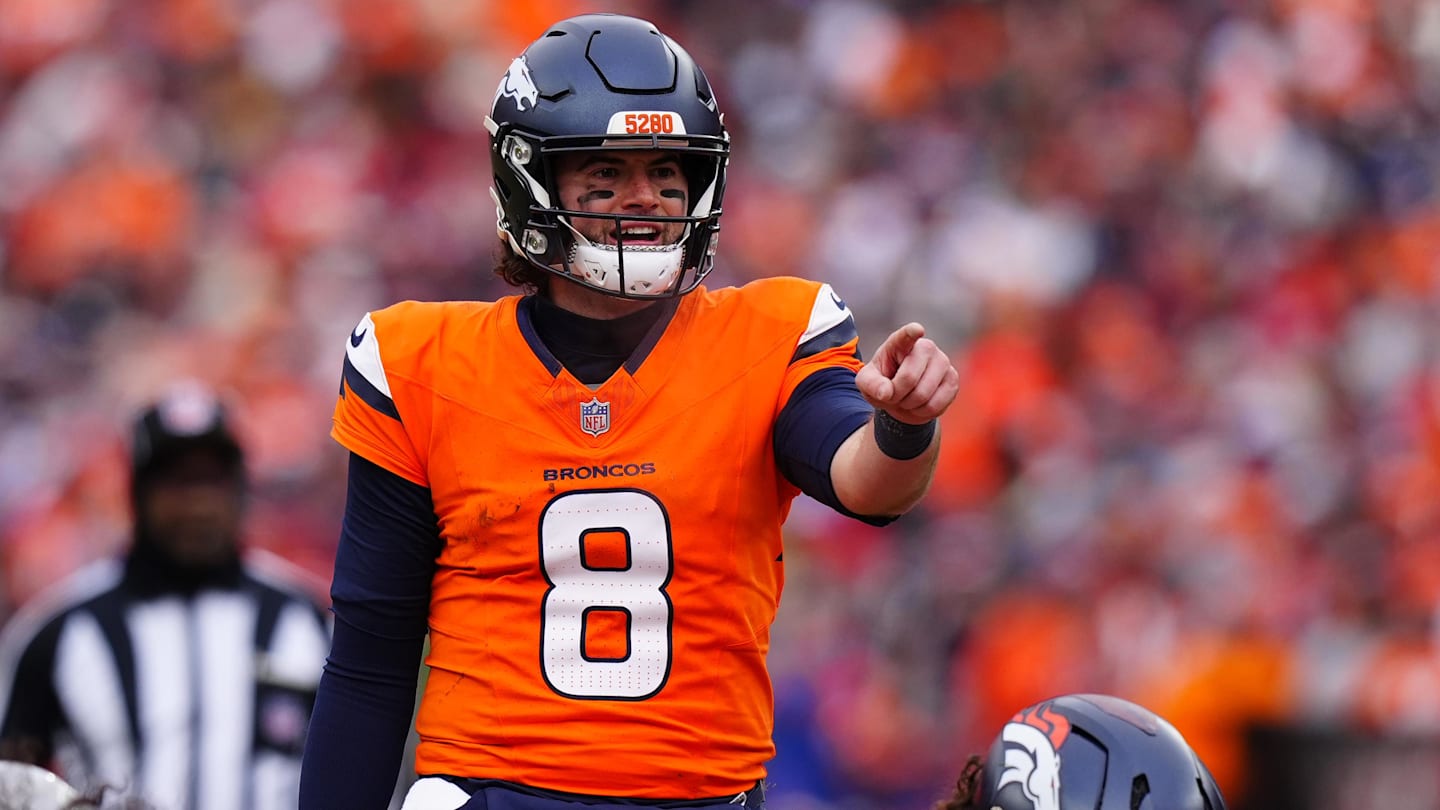 Jarrett Stidham's Wife Kennedy Posts 3 Words After Broncos QB's Awful Fumble in AFCC