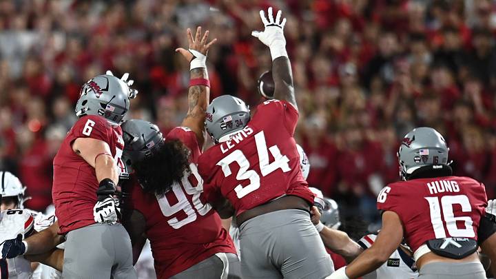 Washington State Cougars defensive tackle Damarjhe Lewis (34) blocks the Arizona Wildcats field goal attempt during the second half at Gesa Field at Martin Stadium. Arizona Wildcats won 34-24. 