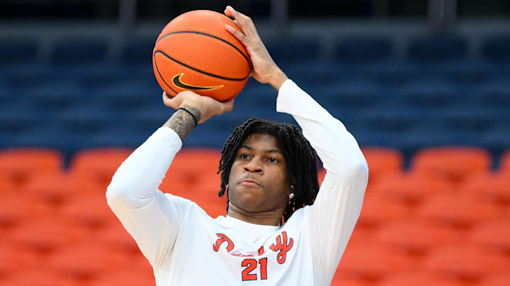 Mar 7, 2026; Syracuse, New York, USA; Syracuse Orange forward Donnie Freeman (1) warms up prior to the game against the Pittsburgh Panthers at the JMA Wireless Dome. Mandatory Credit: Rich Barnes-Imagn Images Mar 7, 2026; Syracuse, New York, USA; Syracuse Orange forward Donnie Freeman (1) warms up prior to the game against the Pittsburgh Panthers at the JMA Wireless Dome. Mandatory Credit: Rich Barnes-Imagn Images