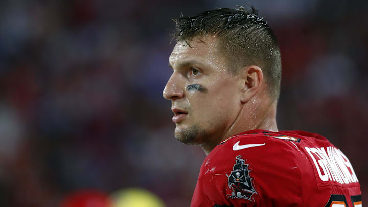 Dec 12, 2021; Tampa, Florida, USA;Tampa Bay Buccaneers tight end Rob Gronkowski (87) looks on against the Buffalo Bills during the first half at Raymond James Stadium. Mandatory Credit: Kim Klement-Imagn Images Dec 12, 2021; Tampa, Florida, USA;Tampa Bay Buccaneers tight end Rob Gronkowski (87) looks on against the Buffalo Bills during the first half at Raymond James Stadium. Mandatory Credit: Kim Klement-Imagn Images
