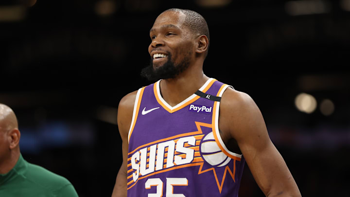 Milwaukee Bucks v Phoenix Suns