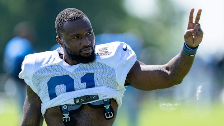 Defensive end Yannick Ngakoue