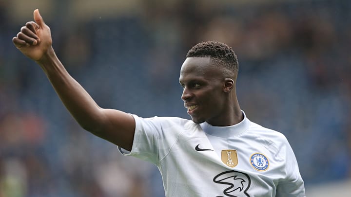 Édouard Mendy est revenu sur la place du football dans la société.
