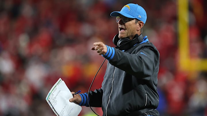 Los Angeles Chargers v Kansas City Chiefs