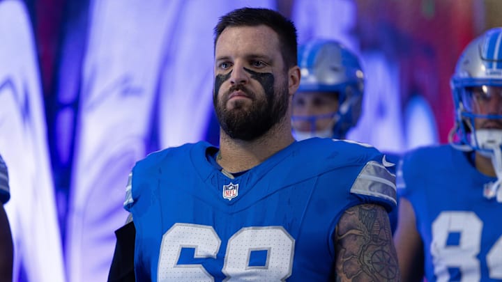 Nov 17, 2024; Detroit, Michigan, USA; Detroit Lions offensive tackle Taylor Decker (68) makes his way to down the tunnel before the start of the game against the Jacksonville Jaguars during the first half at Ford Field. Mandatory Credit: David Reginek-Imagn Images Nov 17, 2024; Detroit, Michigan, USA; Detroit Lions offensive tackle Taylor Decker (68) makes his way to down the tunnel before the start of the game against the Jacksonville Jaguars during the first half at Ford Field. Mandatory Credit: David Reginek-Imagn Images