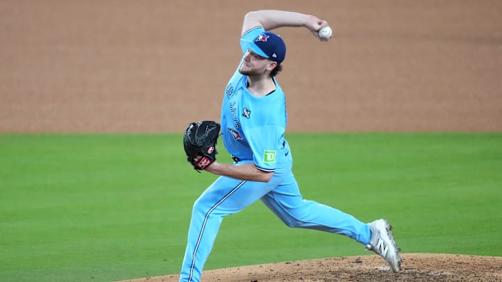 Oct 29, 2025; Los Angeles, California, USA; Toronto Blue Jays pitcher Trey Yesavage (39) pitches against the Los Angeles Dodgers in the fifth inning during game five of the 2025 MLB World Series at Dodger Stadium. Mandatory Credit: Kirby Lee-Imagn Images