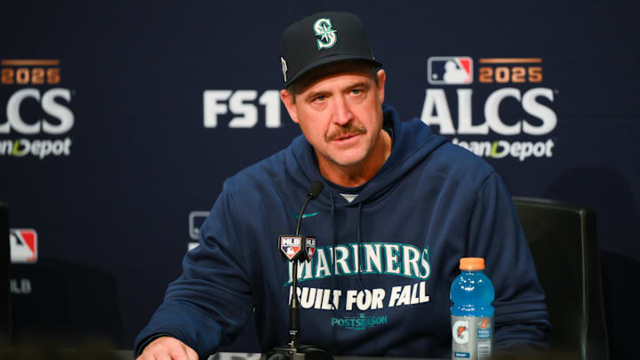 Oct 17, 2025; Seattle, Washington, USA; Seattle Mariners manager Dan Wilson (6) speaks to the media after game five of the ALCS round against the Toronto Blue Jays for the 2025 MLB playoffs at T-Mobile Park. Mandatory Credit: Steven Bisig-Imagn Images Oct 17, 2025; Seattle, Washington, USA; Seattle Mariners manager Dan Wilson (6) speaks to the media after game five of the ALCS round against the Toronto Blue Jays for the 2025 MLB playoffs at T-Mobile Park. Mandatory Credit: Steven Bisig-Imagn Images