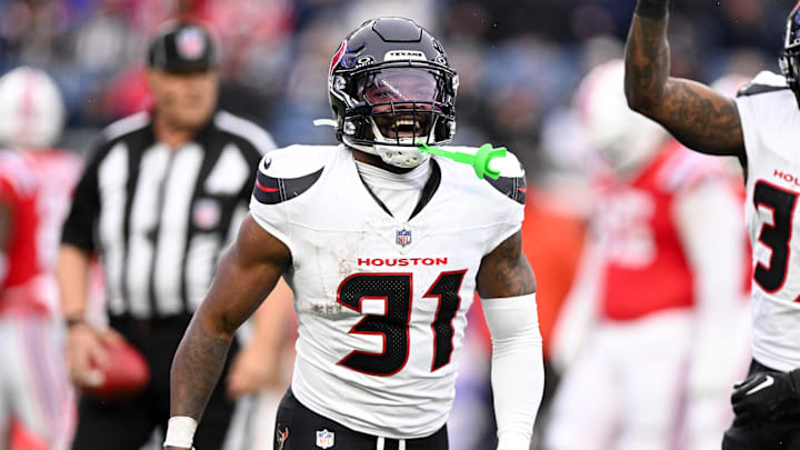 Oct 13, 2024; Foxborough, Massachusetts, USA; Houston Texans running back Dameon Pierce (31) reacts after scoring a touchdown against the New England Patriots during the second half at Gillette Stadium. Mandatory Credit: Brian Fluharty-Imagn Images Oct 13, 2024; Foxborough, Massachusetts, USA; Houston Texans running back Dameon Pierce (31) reacts after scoring a touchdown against the New England Patriots during the second half at Gillette Stadium. Mandatory Credit: Brian Fluharty-Imagn Images