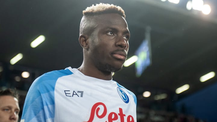 Victor Osimhen a inscrit un doublé avec le Napoli face à l'Eintracht Francfort