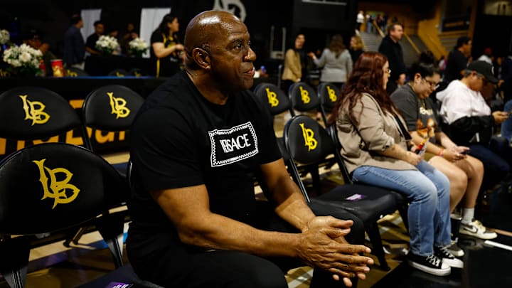 Magic Johnson aprobó la llegada de JJ Redick a la dirección técnica de Lakers