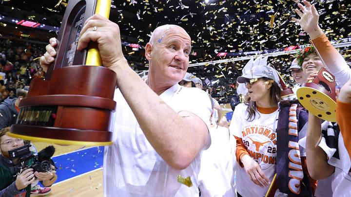 Jerritt Elliott, 2022 Division I Women's Volleyball Championship