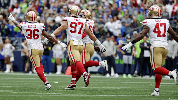 Sep 7, 2025; Seattle, Washington, USA; The San Francisco 49ers celebrate after a fumble recovery during the second half against the Seattle Seahawks during the fourth quarter at Lumen Field. Mandatory Credit: Joe Nicholson-Imagn Images Sep 7, 2025; Seattle, Washington, USA; The San Francisco 49ers celebrate after a fumble recovery during the second half against the Seattle Seahawks during the fourth quarter at Lumen Field. Mandatory Credit: Joe Nicholson-Imagn Images