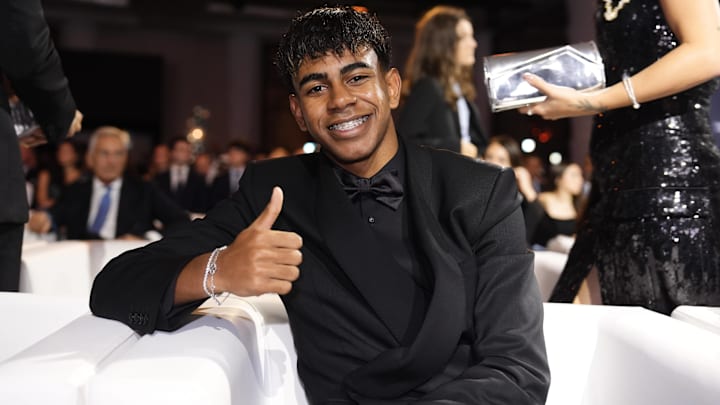 Lamine Yamal y su comparación con Messi Lamine Yamal y su comparación con Messi