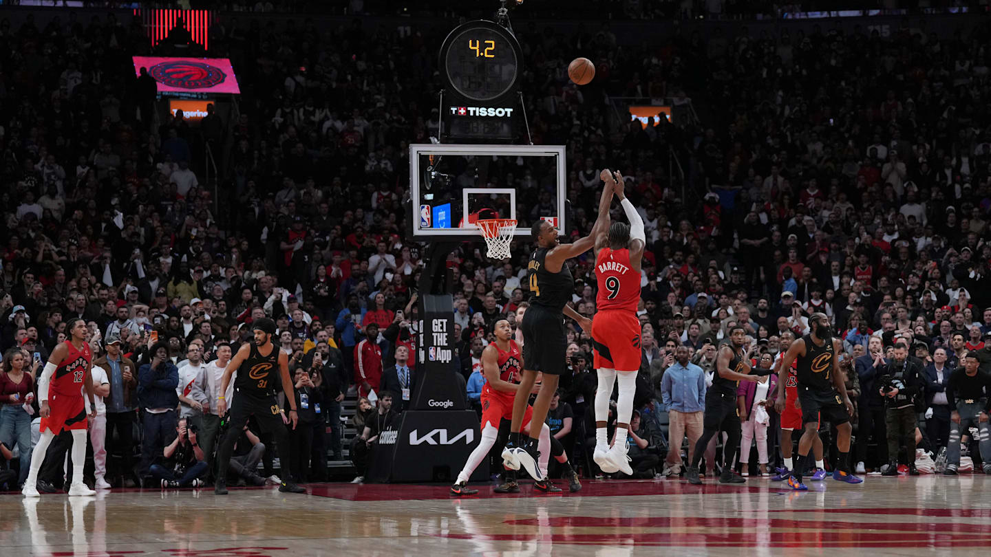 RJ Barrett Channeled His Inner Kawhi Leonard With Epic Shot to Keep Raptors' Season Alive