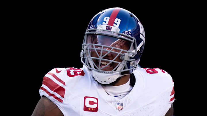 September 21, 2023; Santa Clara, California, USA; New York Giants defensive end Leonard Williams (99) before the game against the San Francisco 49ers at Levi's Stadium. September 21, 2023; Santa Clara, California, USA; New York Giants defensive end Leonard Williams (99) before the game against the San Francisco 49ers at Levi's Stadium.