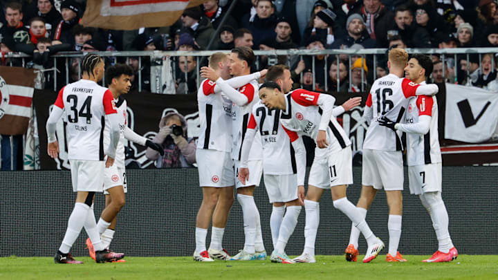 Eintracht mit einem Meilenstein