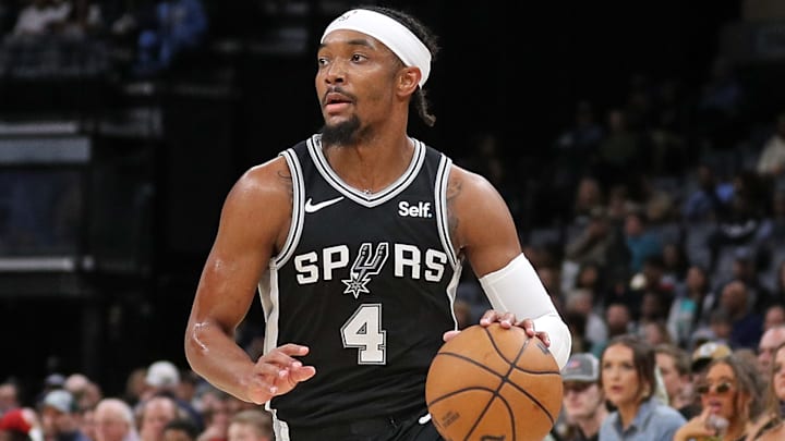 San Antonio Spurs v Memphis Grizzlies
