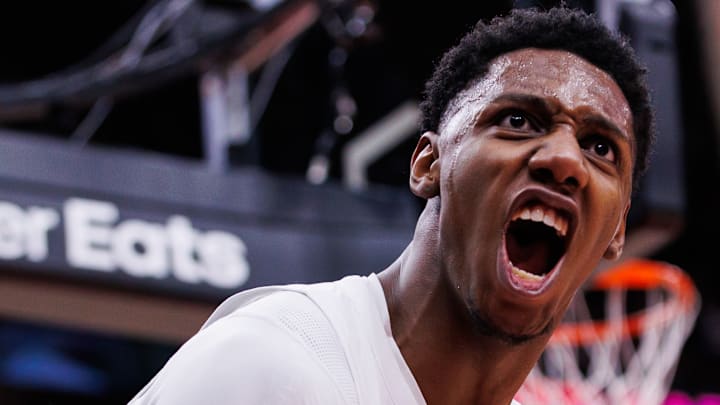 New York Knicks v Toronto Raptors