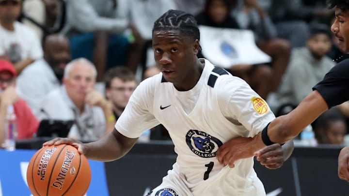 Canadian 4-star point guard Miles Sadler is a top-20 national prospect. Syracuse basketball is recruiting him hard.