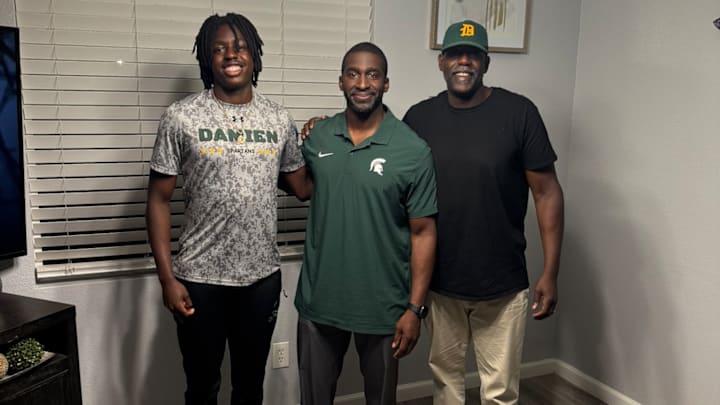 2026 CB Jaxson Gates (left) 2026 CB Jaxson Gates (left)