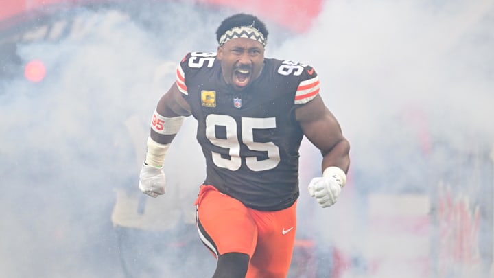 The Browns are home underdogs against the 49ers in NFL Week 13 action.