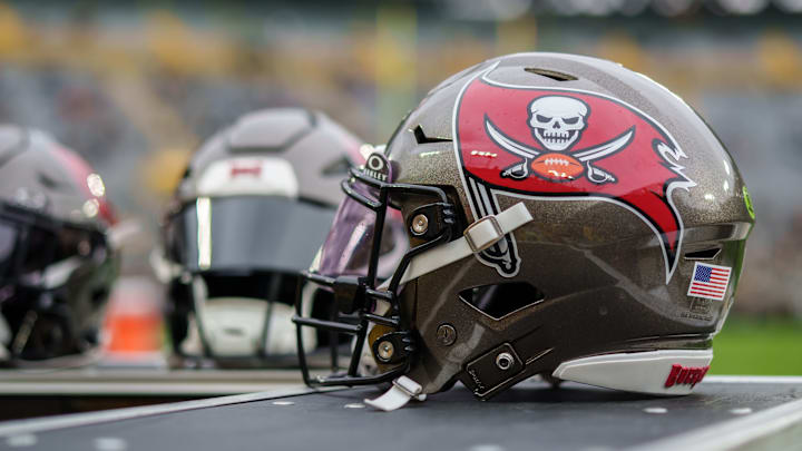 Tampa Bay Buccaneers v Green Bay Packers