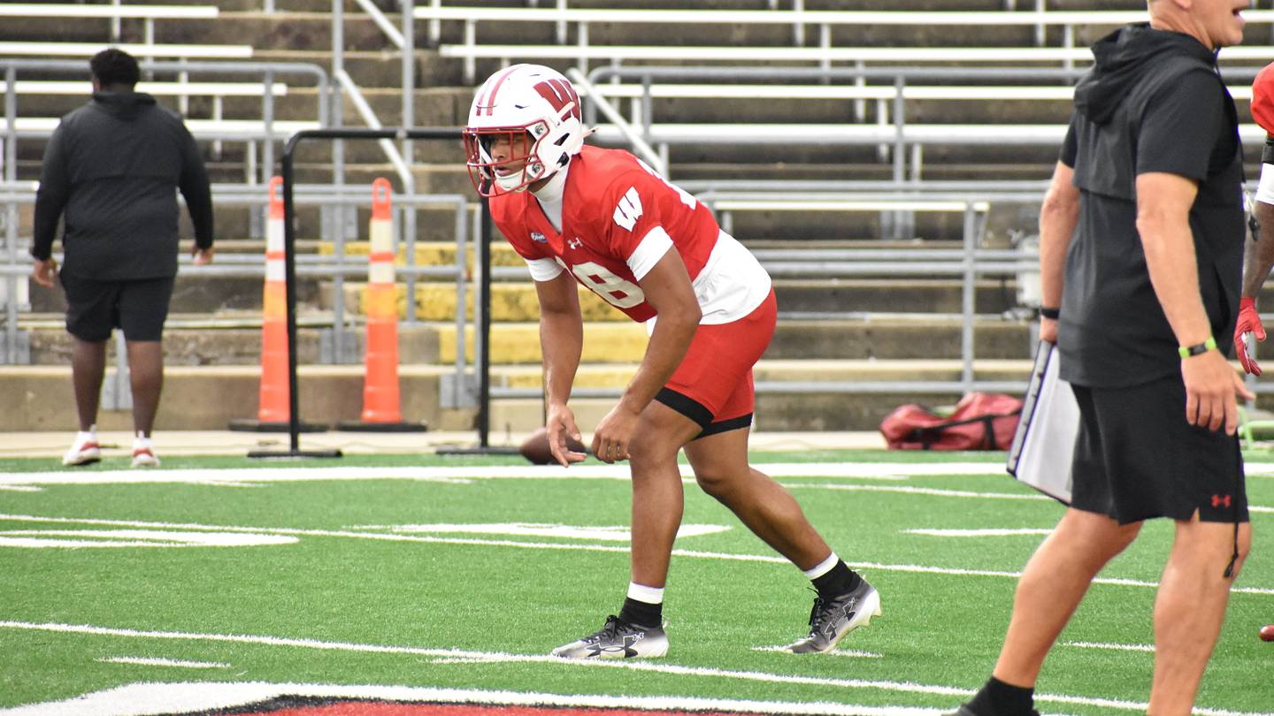 Young CB Turning Heads in Badgers Fall Camp With 'Business-Like' Mentality