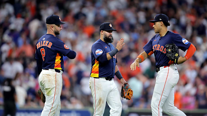 Jun 29, 2025; Houston, Texas, USA; Houston Astros first baseman Christian Walker (8) and Houston Astros third baseman Luis Guillorme (0) greet Houston Astros right fielder Cam Smith (11) after the final out against the Chicago Cubs during the ninth inning at Daikin Park. Jun 29, 2025; Houston, Texas, USA; Houston Astros first baseman Christian Walker (8) and Houston Astros third baseman Luis Guillorme (0) greet Houston Astros right fielder Cam Smith (11) after the final out against the Chicago Cubs during the ninth inning at Daikin Park.